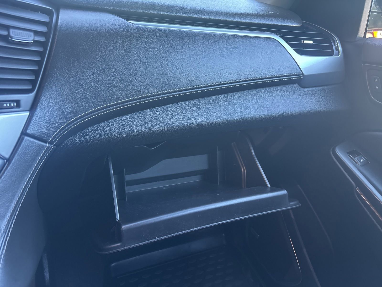 Used 2019 Chevrolet Tahoe LT AWD/4WD image 31
