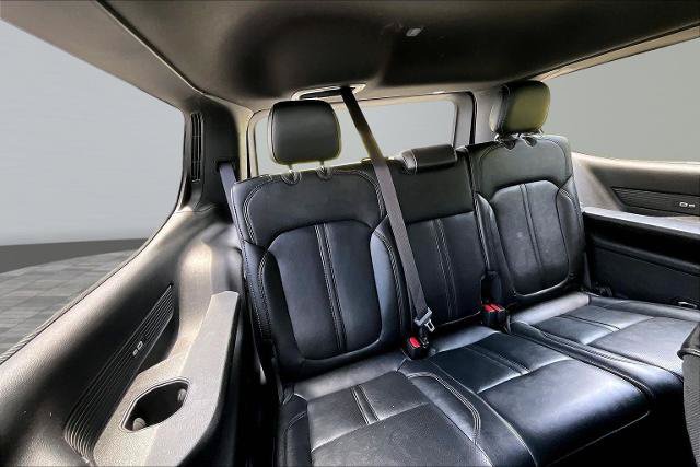 Used 2024 Jeep Wagoneer Series II w/ Flexible Seating Group AWD/4WD image 28