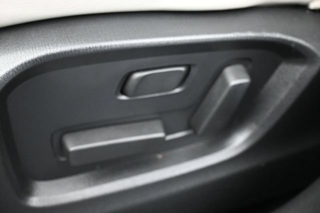 Used 2024 MAZDA CX-5 AWD 2.5 S w/ Preferred Package image 12