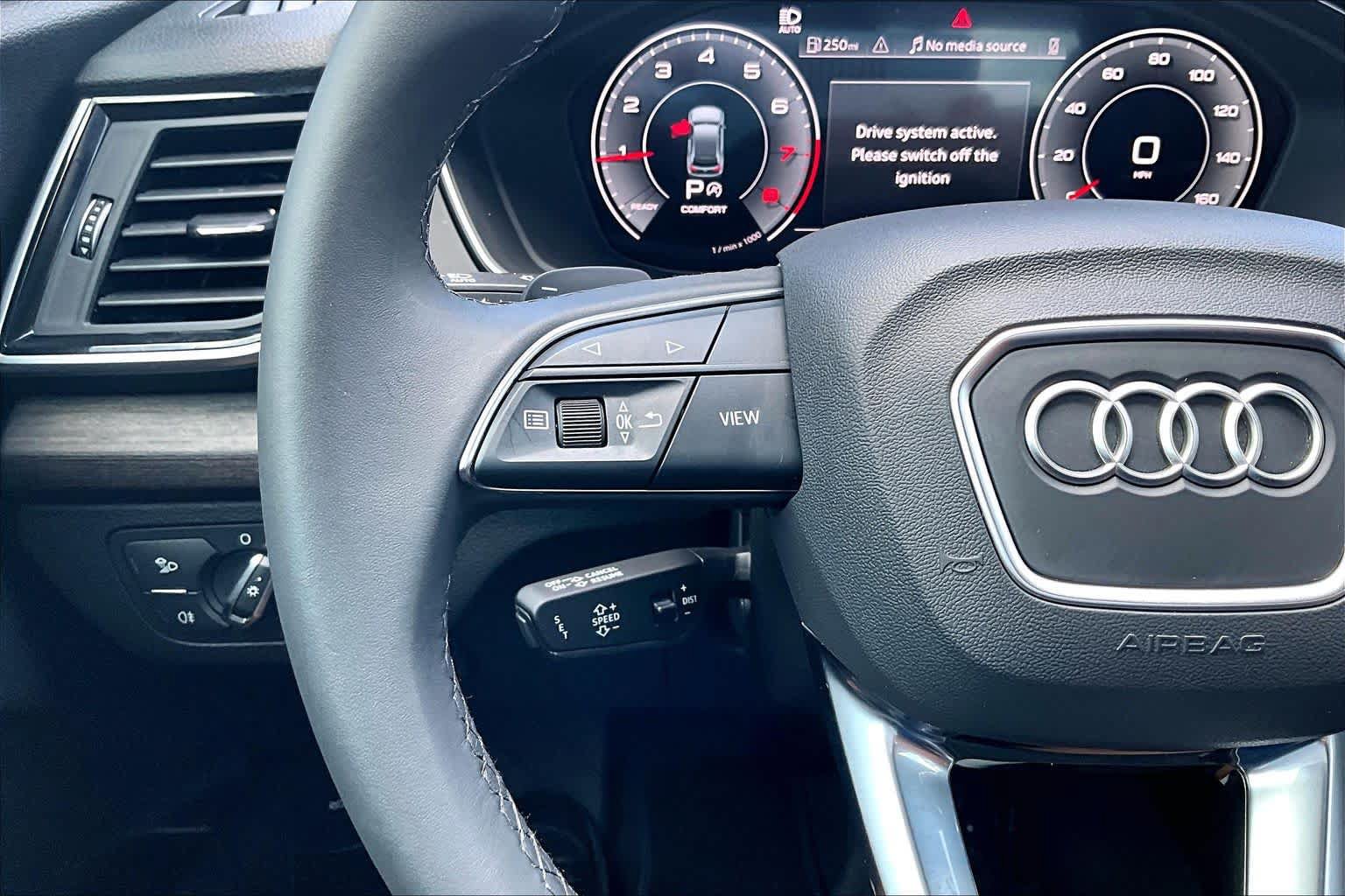 Used 2024 Audi Q5 2.0T Premium Plus AWD/4WD image 24