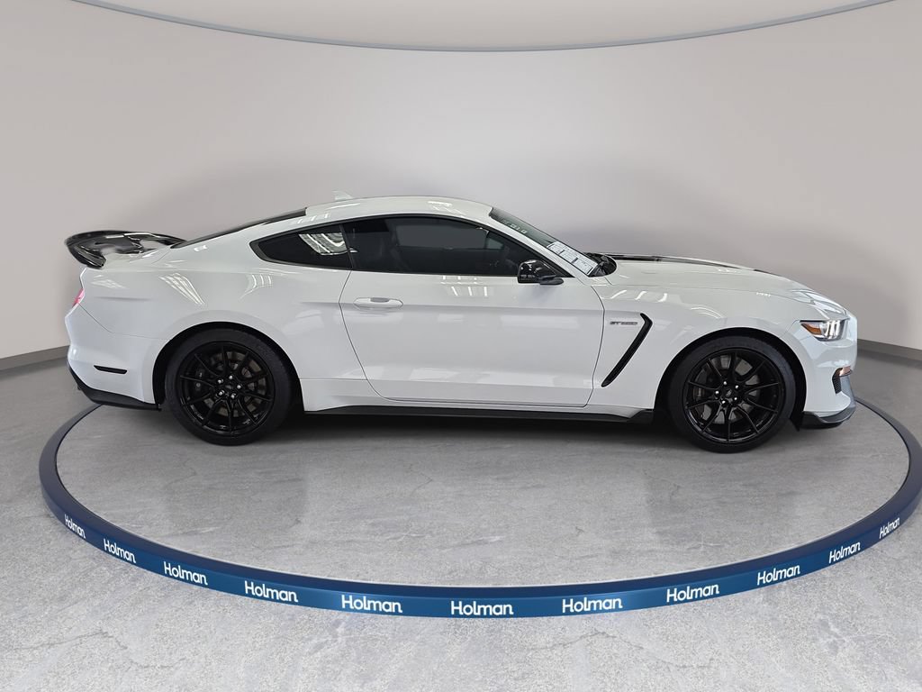 Certified 2020 Ford Mustang Shelby GT350 w/ Technology Package RWD image 4
