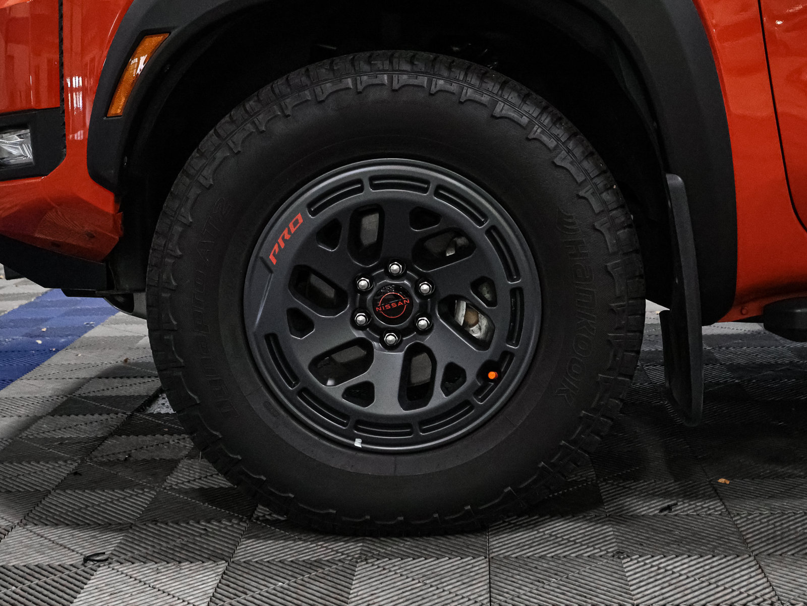 Used 2025 Nissan Frontier PRO-4X w/ Interior Protection Package AWD/4WD image 19