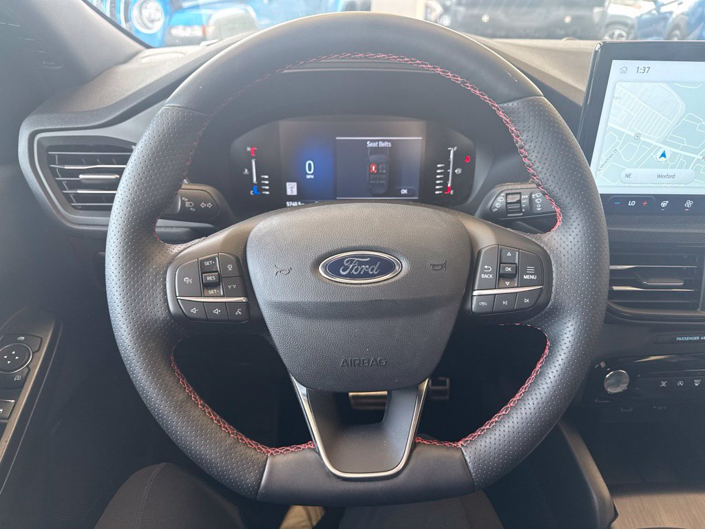 Certified 2024 Ford Escape ST-Line w/ Tech Pack #1 AWD/4WD image 15