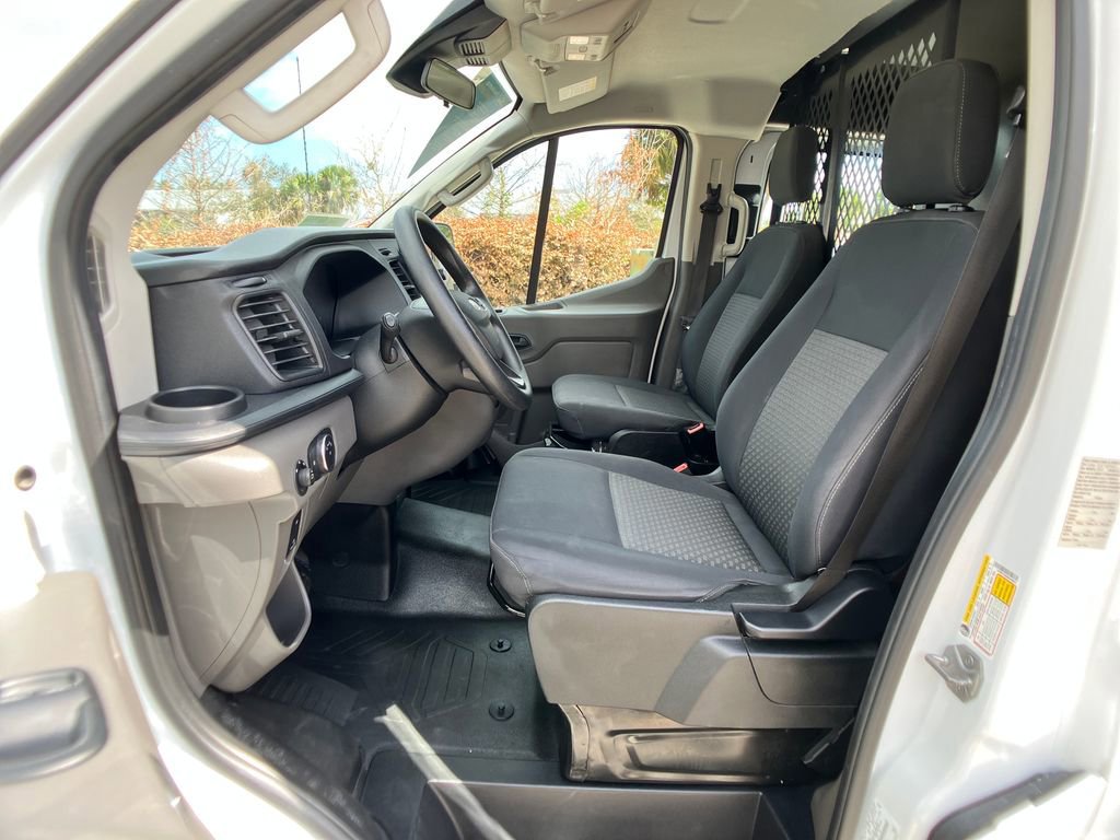 Certified 2024 Ford Transit 250 Low Roof w/ Exterior Upgrade Package image 29