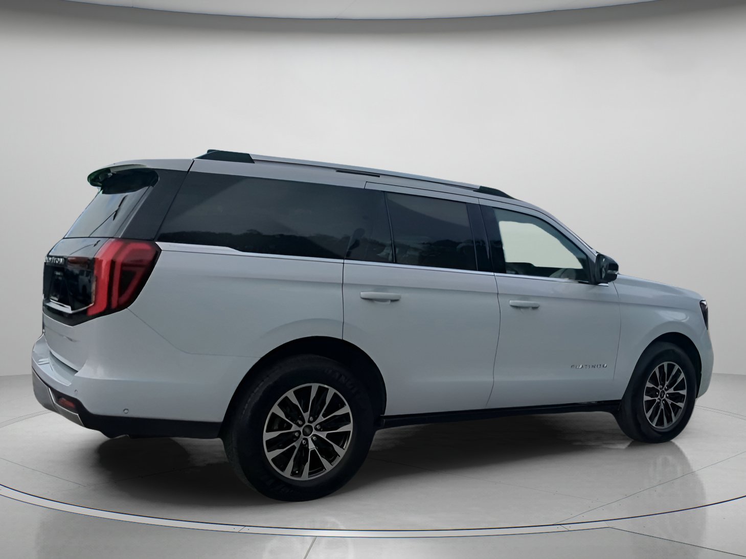 Certified 2025 Ford Expedition Platinum AWD/4WD image 29