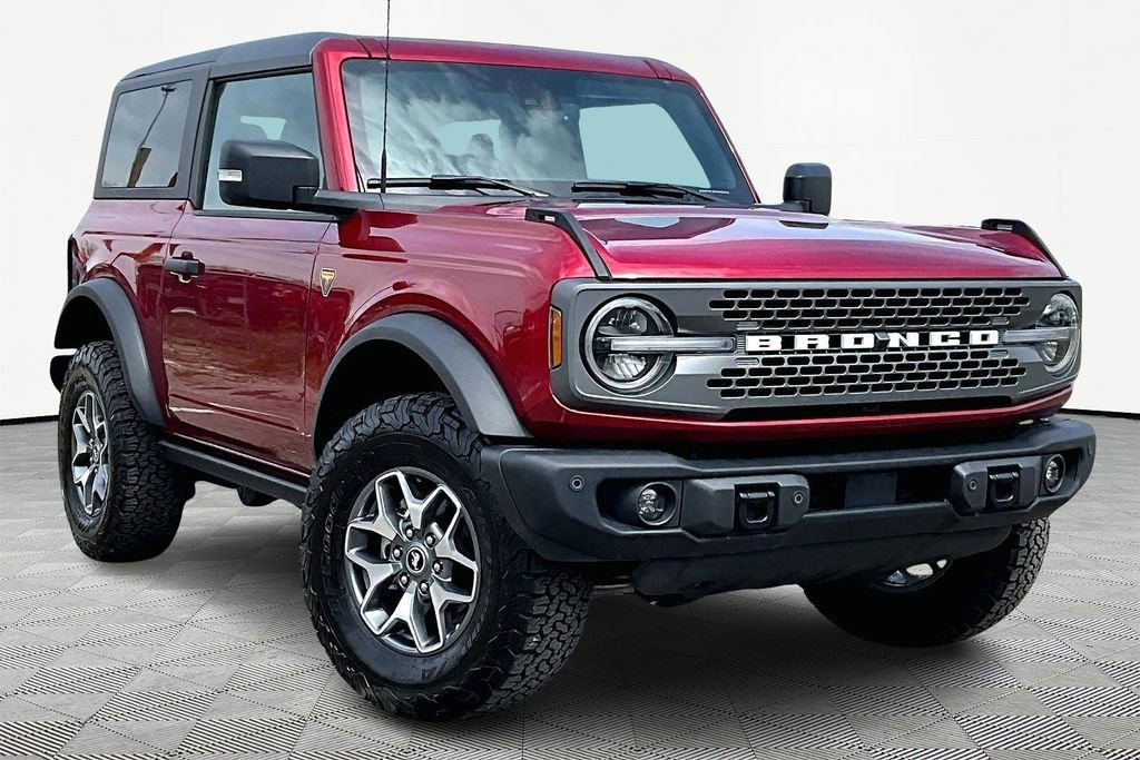 Certified 2025 Ford Bronco Badlands image 5
