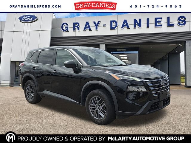 Used 2024 Nissan Rogue S image 6