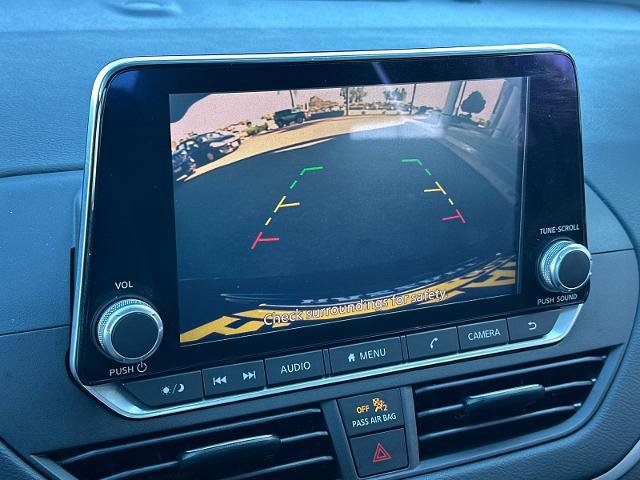 Used 2021 Nissan Altima 2.5 SV image 17