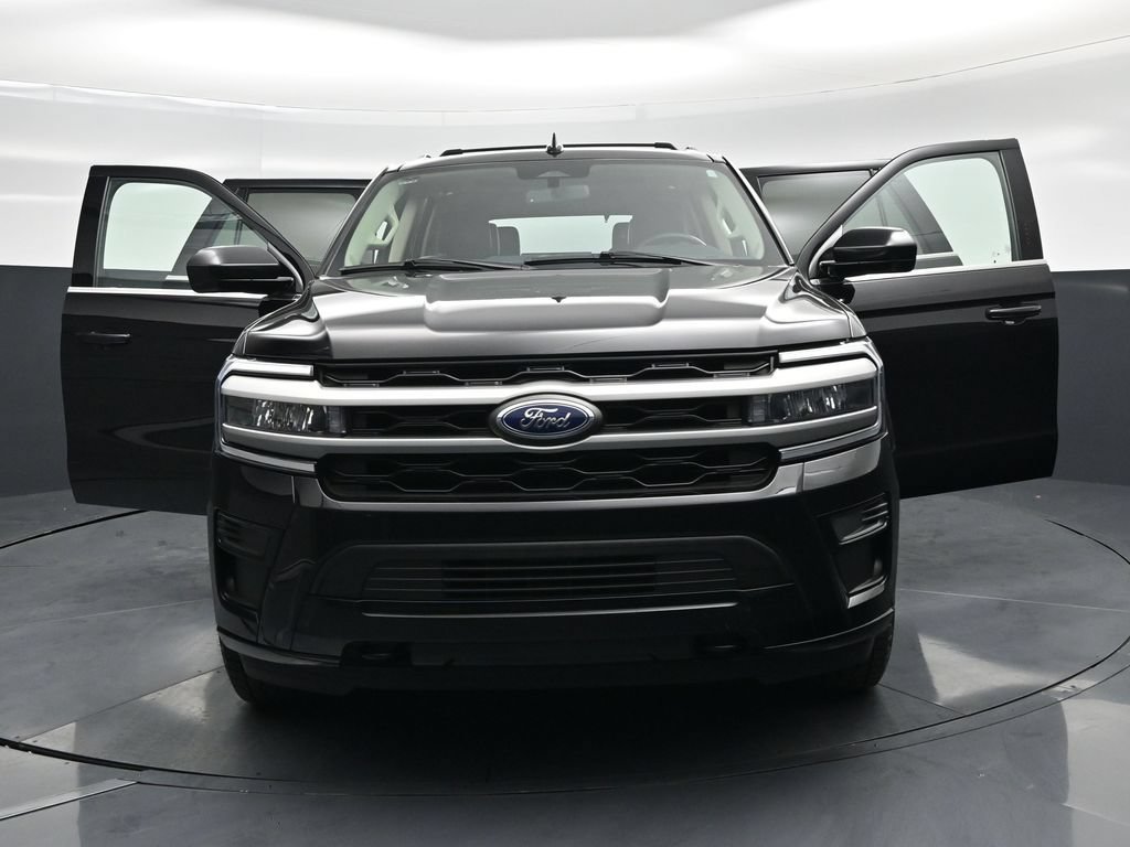 Certified 2024 Ford Expedition XLT AWD/4WD image 35