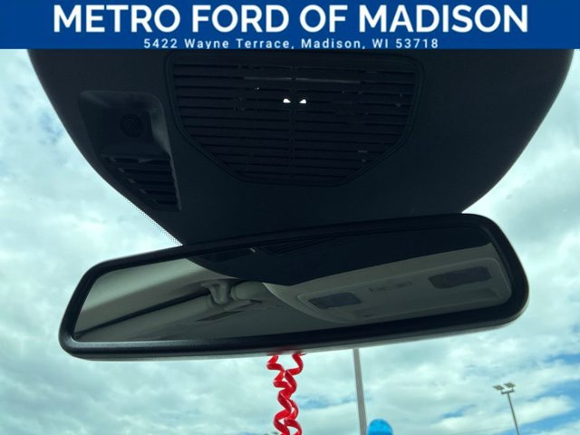 Certified 2024 Ford Escape Platinum AWD/4WD image 24