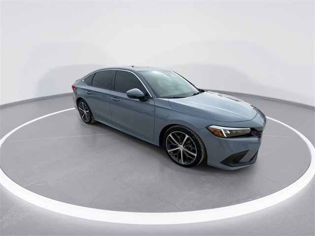 Used 2024 Honda Civic Touring image 2