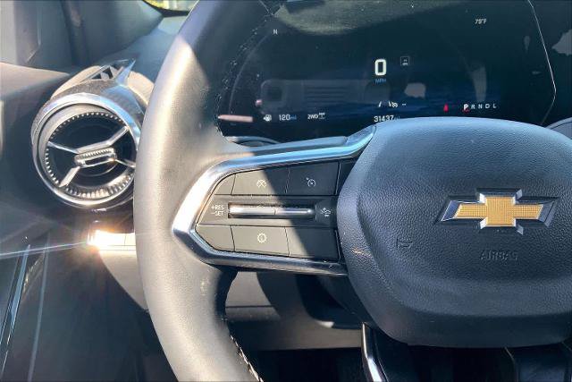 Used 2026 Chevrolet Equinox LT AWD/4WD image 23