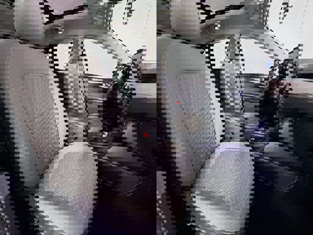 Certified 2021 Ford Escape SE w/ Convenience Package image 15