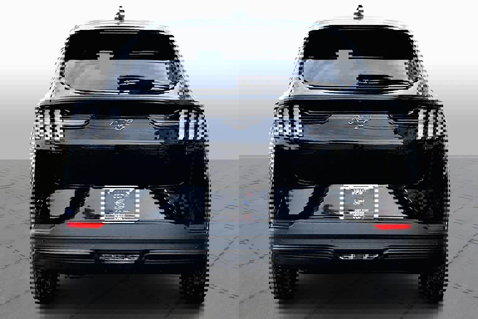 Certified 2025 Ford Mustang Mach-E Select image 2