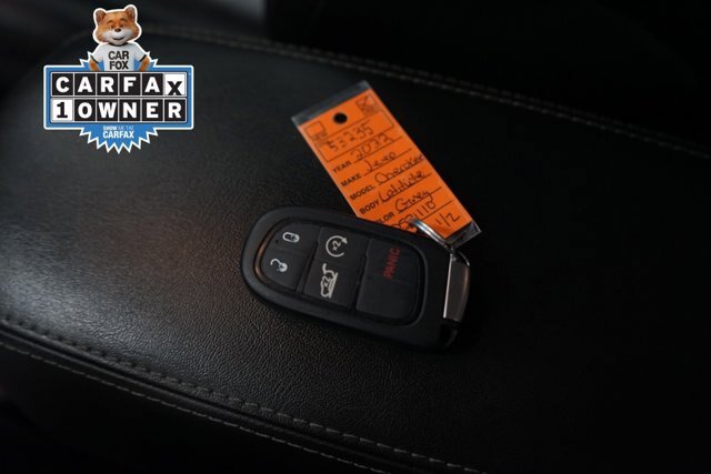 Used 2022 Jeep Cherokee Latitude Lux w/ Mopar Interior Package AWD/4WD image 27