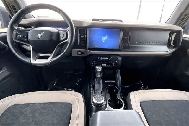 Certified 2022 Ford Bronco Wildtrak image 16