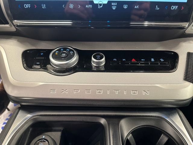 Certified 2025 Ford Expedition Max Active image 46