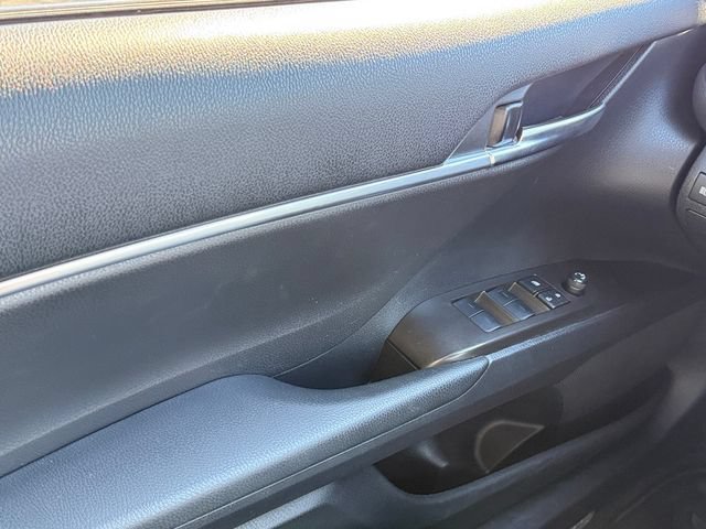 Used 2023 Toyota Camry SE FWD image 34