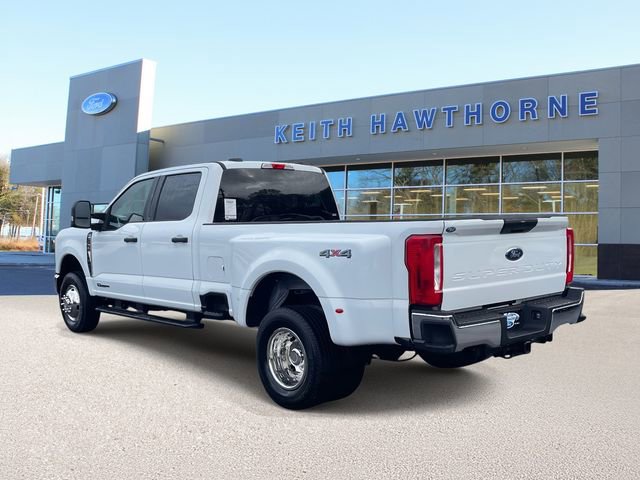 Certified 2025 Ford F350 XLT image 4