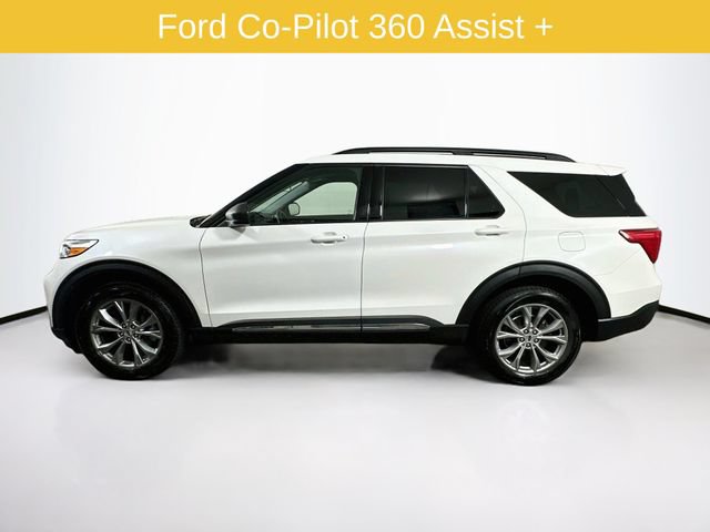 Certified 2023 Ford Explorer XLT w/ Equipment Group 202A AWD/4WD image 5