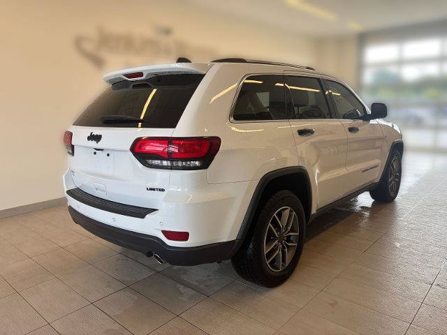 Used 2021 Jeep Grand Cherokee Limited w/ Luxury Group II RWD video 2