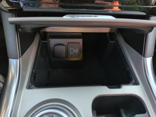 Certified 2023 Ford Explorer Limited w/ Equipment Group 301A AWD/4WD image 50