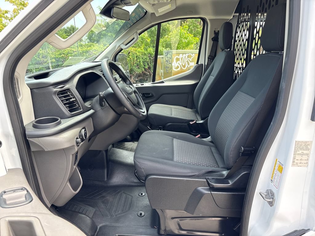 Certified 2025 Ford Transit 250 Low Roof w/ Exterior Upgrade Package RWD image 30