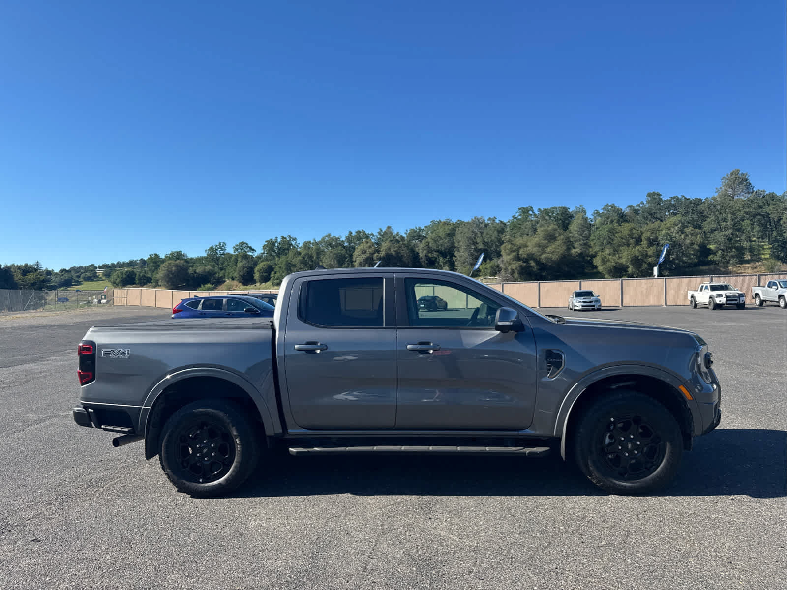 Certified 2025 Ford Ranger Lariat w/ FX4 Off-Road Package AWD/4WD image 4
