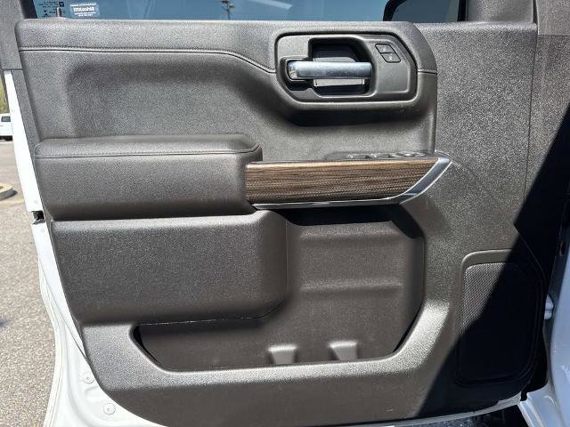 Used 2022 Chevrolet Silverado 1500 LT Trail Boss w/ Safety Package image 18