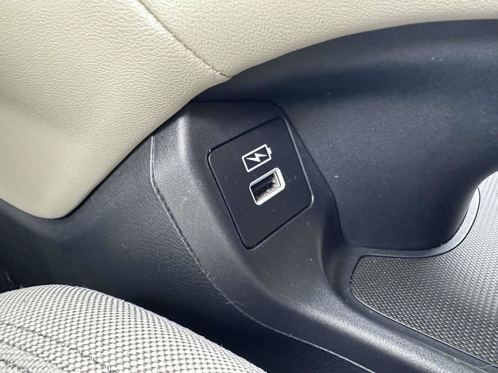 Used 2023 Honda HR-V LX image 28