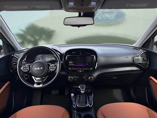 Used 2024 Kia Soul EX w/ Option Group 015 FWD image 20