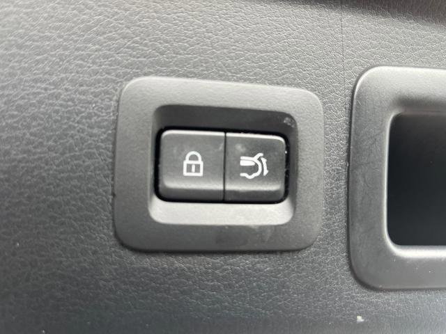 Used 2021 MAZDA CX-30 AWD 2.5 S w/ Premium Package image 21