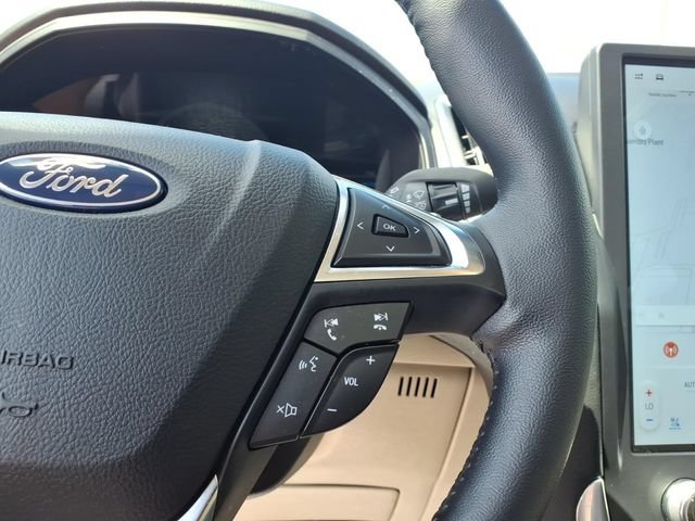 Certified 2024 Ford Edge Titanium w/ Equipment Group 301A AWD/4WD image 16