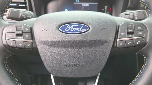 Certified 2025 Ford Maverick Lobo AWD/4WD image 5
