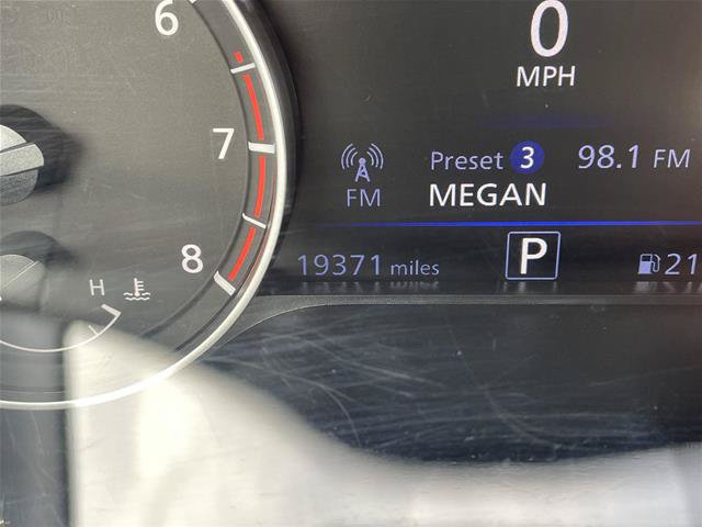 Used 2025 Nissan Altima 2.5 SV AWD/4WD image 3