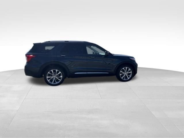 Certified 2022 Ford Explorer Platinum w/ Equipment Group 601A image 5