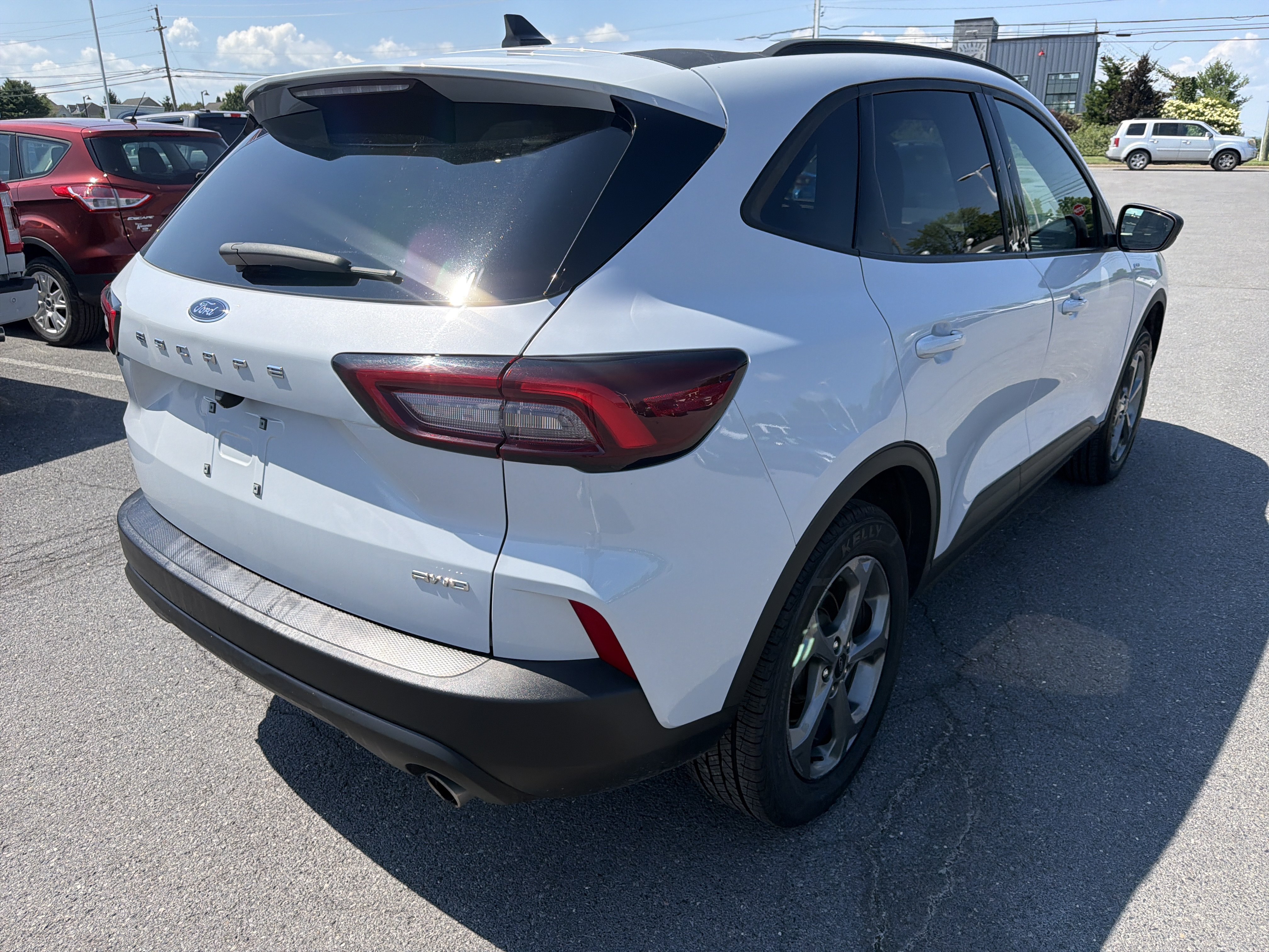 Certified 2025 Ford Escape ST-Line AWD/4WD video 3