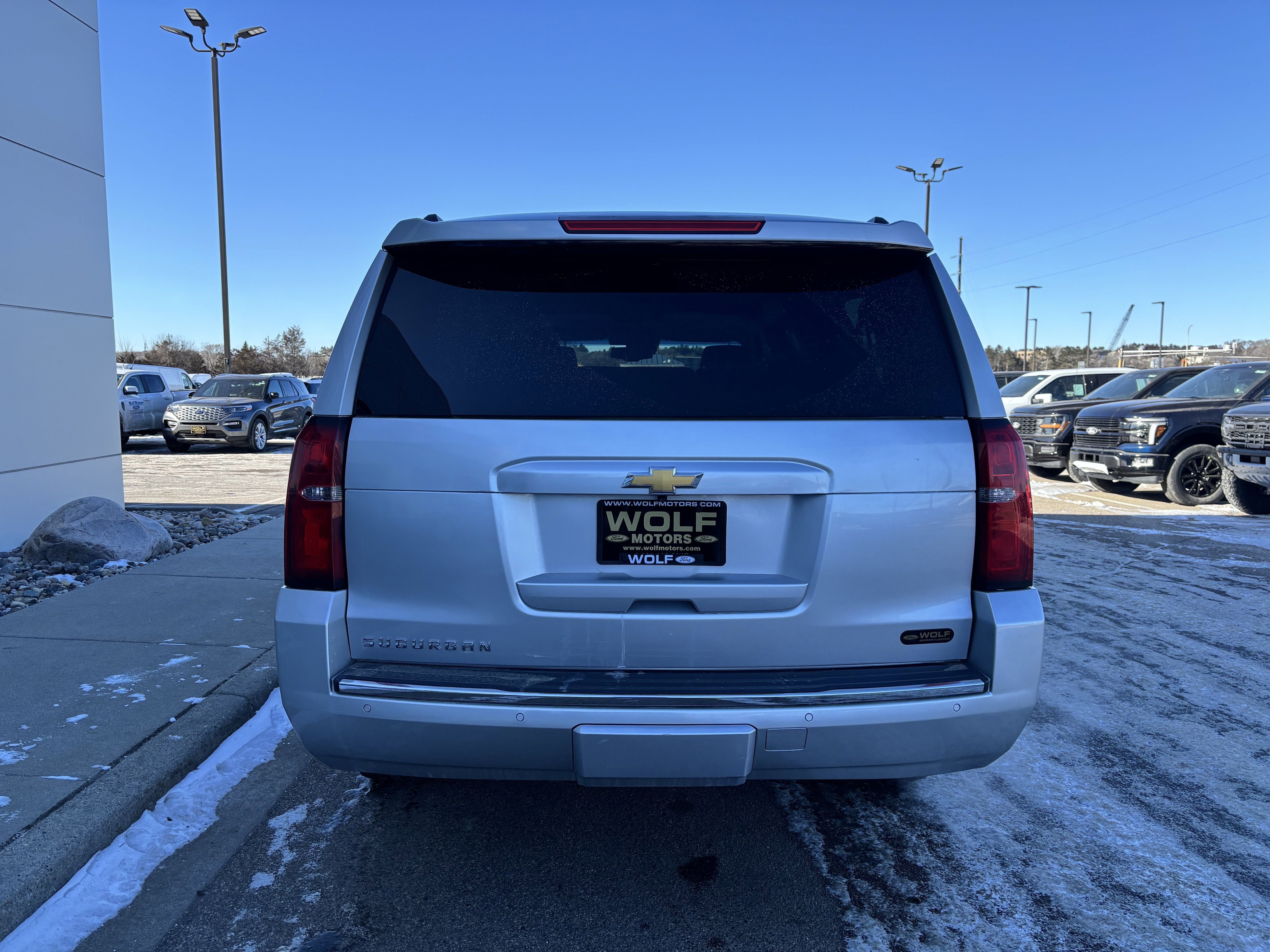 Used 2019 Chevrolet Suburban Premier image 6