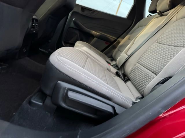 Certified 2022 Ford Escape SE w/ SE Sport Appearance Package image 15