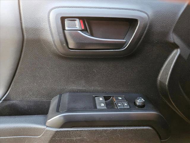 Used 2021 Toyota Tacoma SR image 26