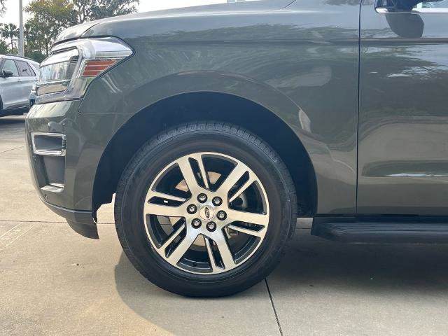 Certified 2024 Ford Expedition Limited image 12