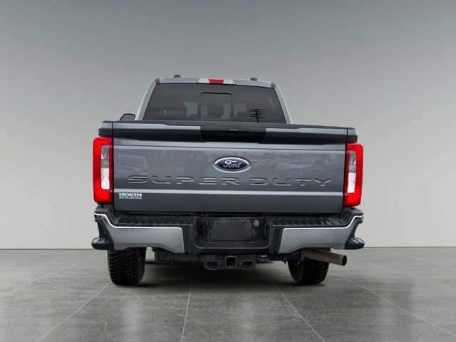Certified 2023 Ford F250 XLT w/ Snow Plow Prep Package image 4