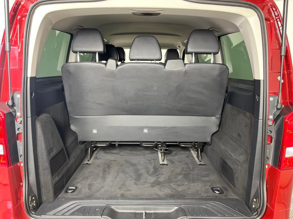 Used 2023 Mercedes-Benz Metris Passenger image 24