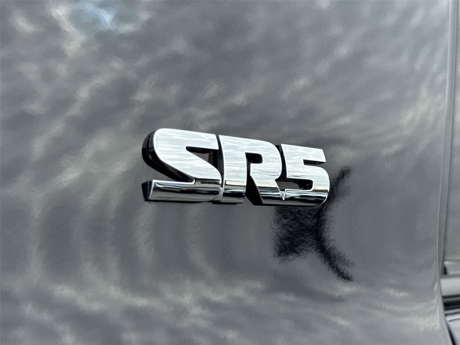 Used 2021 Toyota 4Runner SR5 image 19