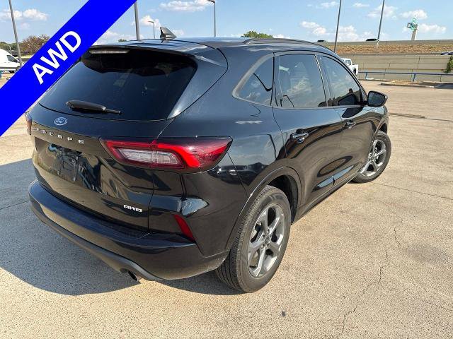 Certified 2023 Ford Escape ST-Line AWD/4WD image 12
