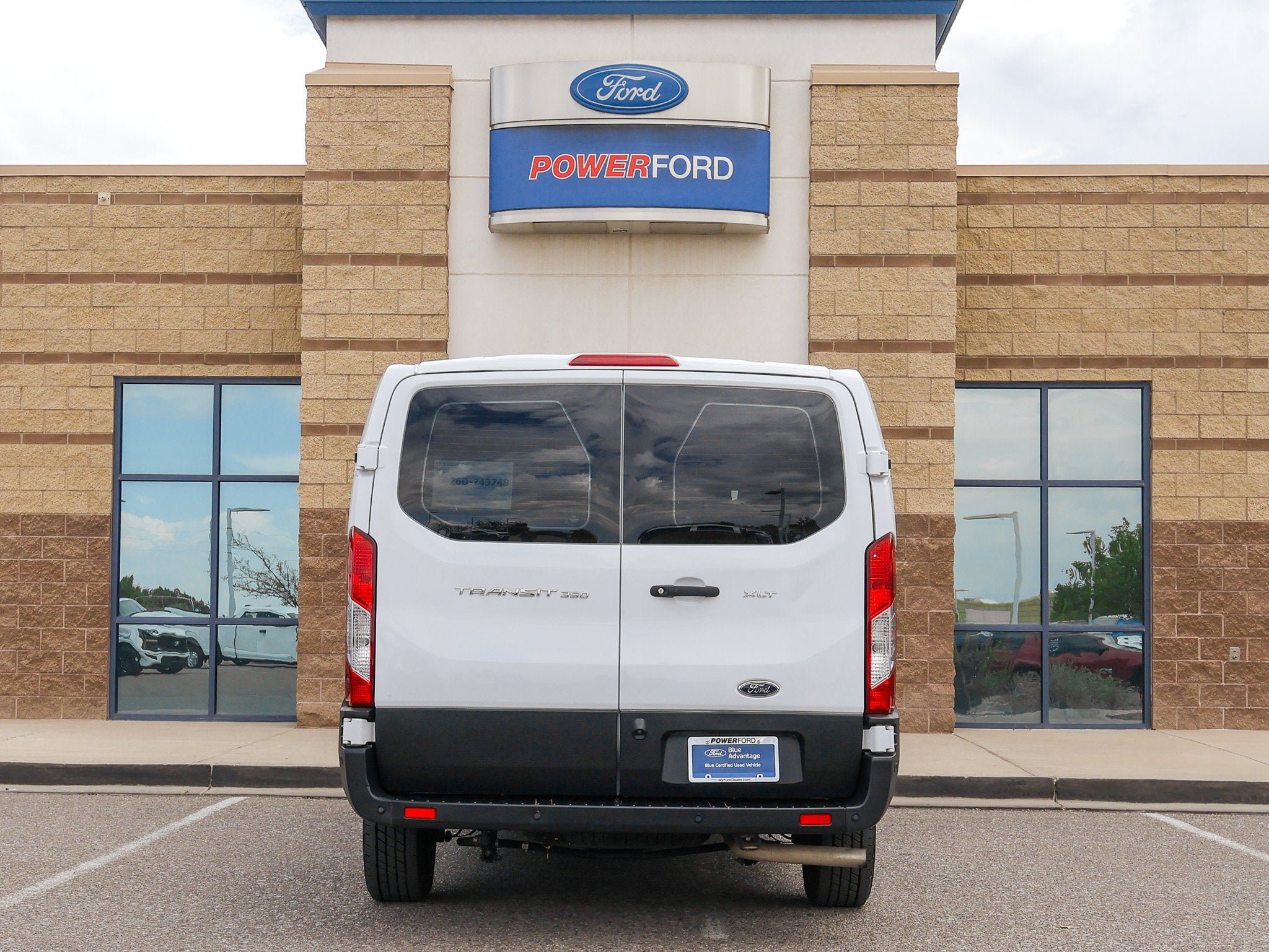 Certified 2023 Ford Transit 350 XLT RWD image 7