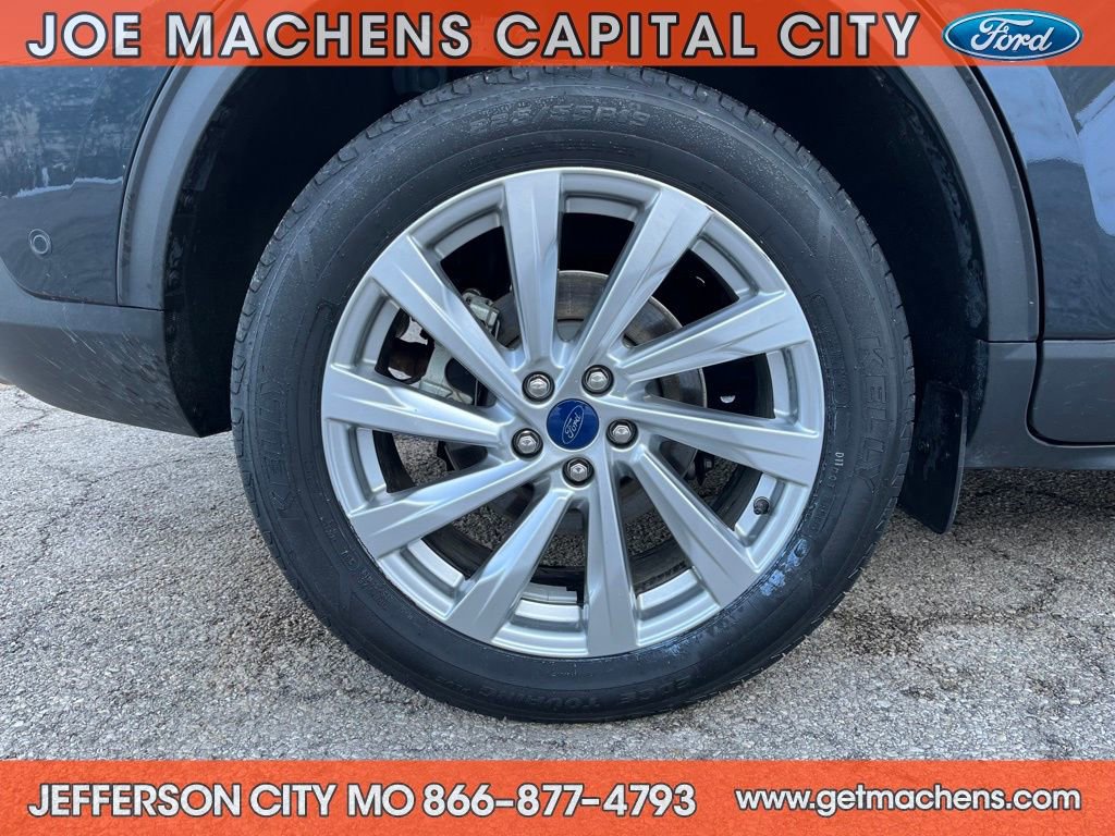 Certified 2022 Ford Escape Titanium w/ Titanium Elite Package image 23