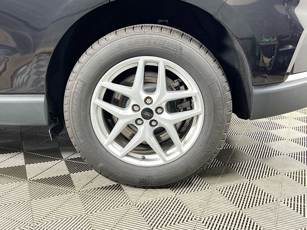 Certified 2024 Ford Edge SEL AWD/4WD image 35