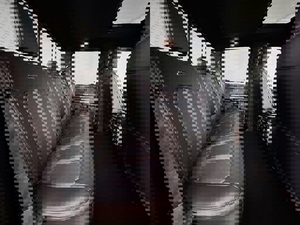 Certified 2020 Ford F150 Platinum w/ Equipment Group 701A Luxury image 32