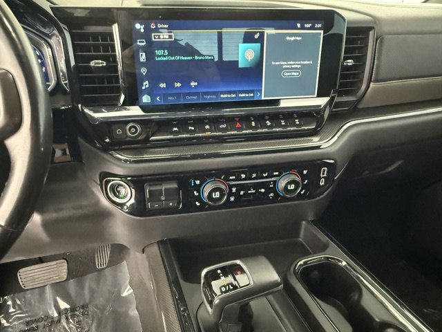 Used 2022 Chevrolet Silverado 1500 ZR2 w/ Technology Package AWD/4WD image 11